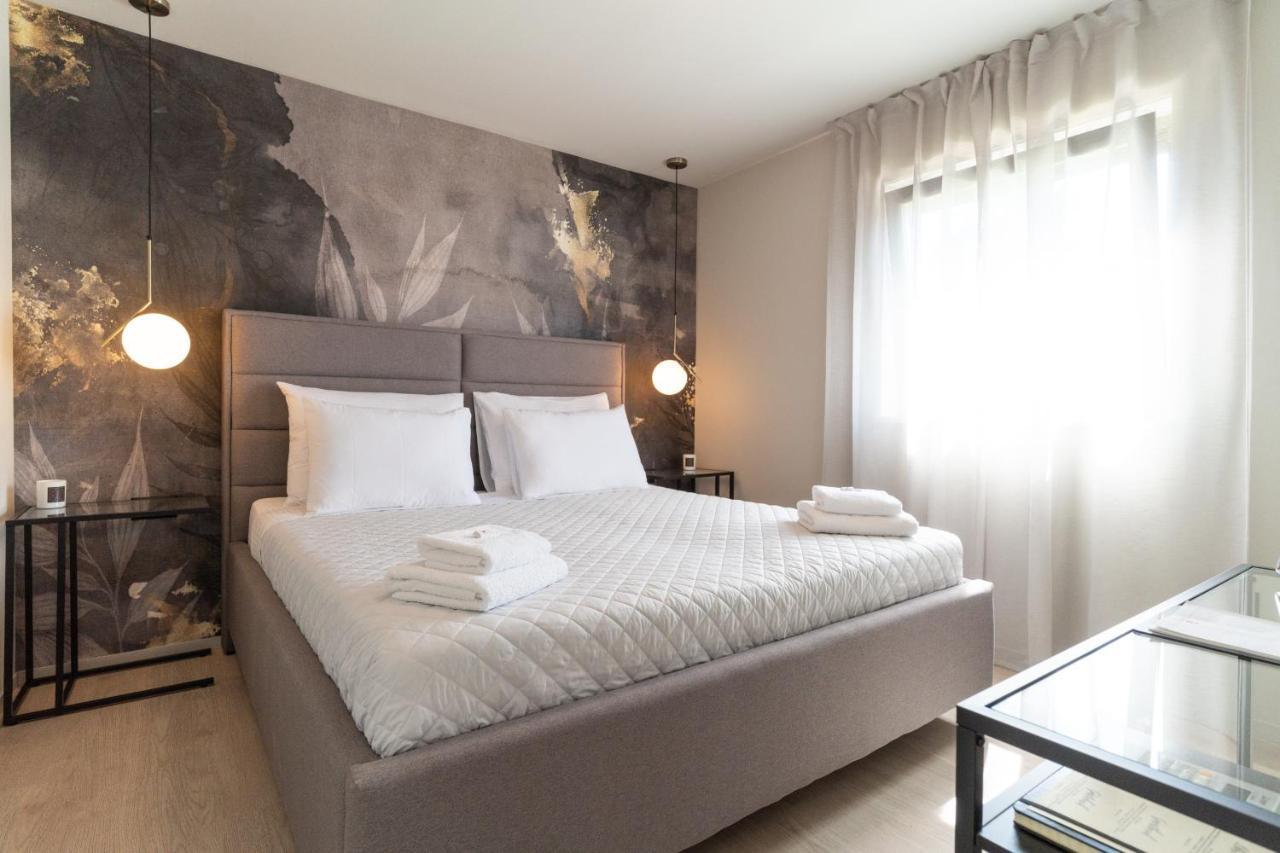 Prestige Studio Apartment 罗维尼 外观 照片